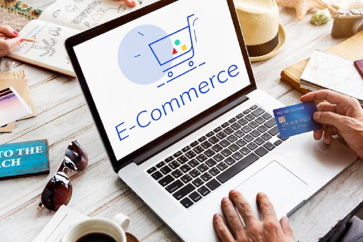 How To Make An eCommerce Website With Expert Insight?  Image