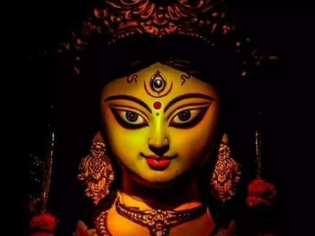 Happy Navratri 2022 Day 8: Maa Gauri Quotes, Greetings, Wishes, Images, &  Messages - See Latest