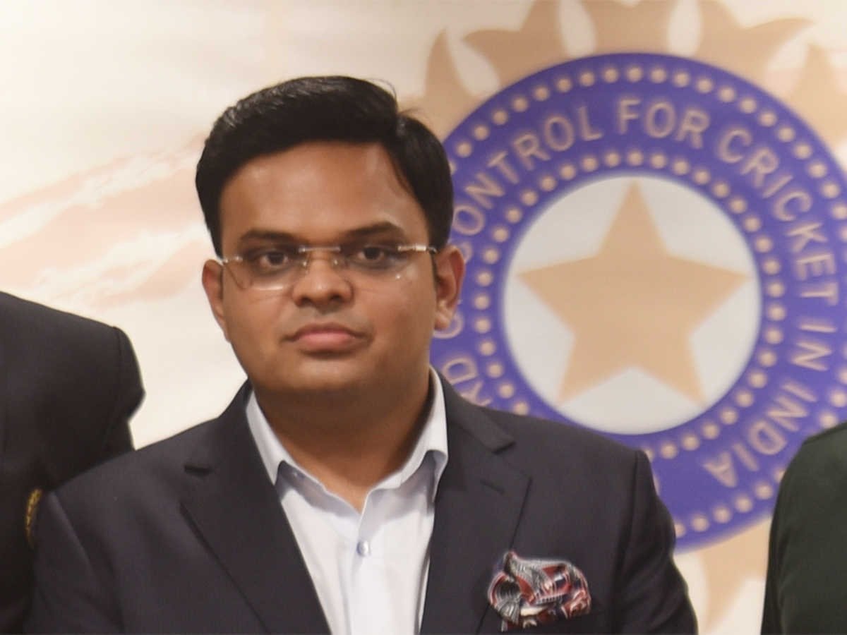 After Bollywood & Politics, Netizens question nepotism in BCCI!  
