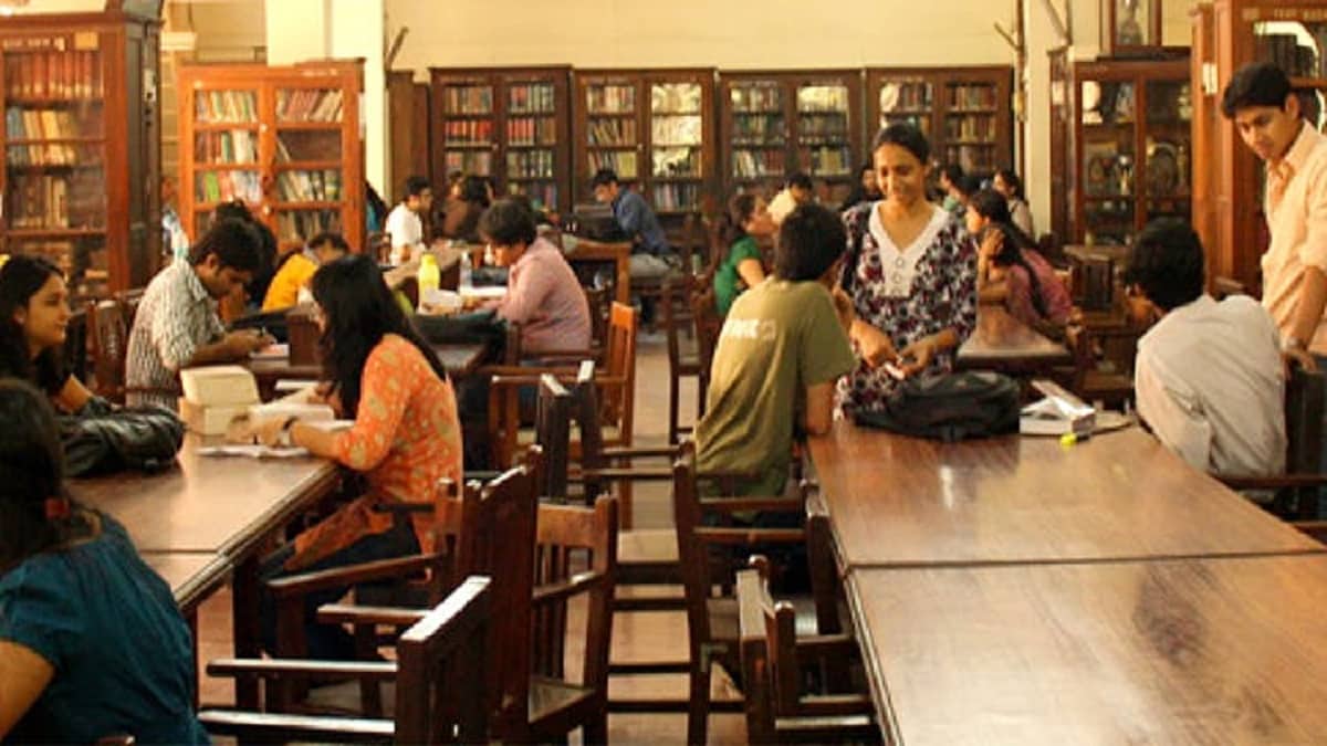 Haryana govt to open Modern Library in each Village, says Dushyant