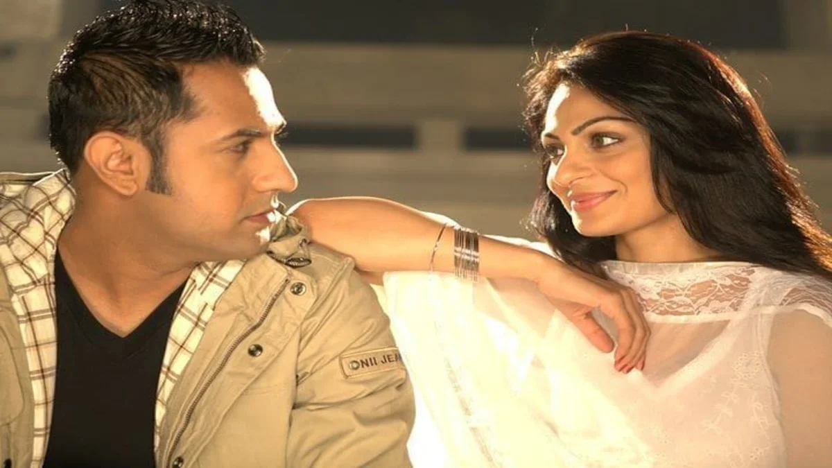 Exclusive Paani Ch Madhaani First look; Gippy Grewal and Neeru Bajwa  rekindles the love - See Latest
