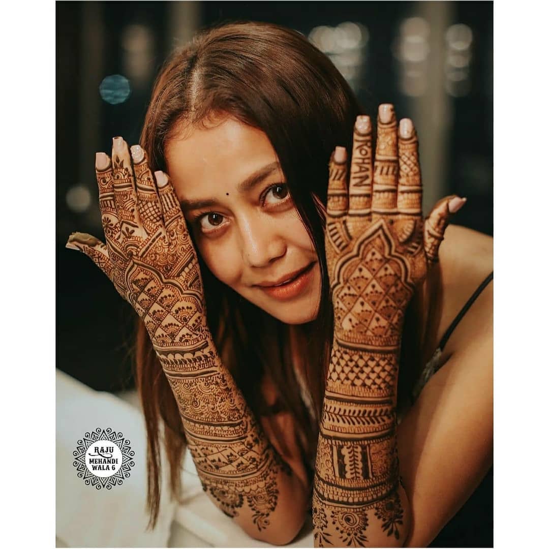 Mehndi Design Apply These Trending Mehndi Designs On Karwa Chauth See Latest