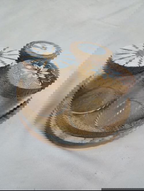Resin tray  with jaar Image