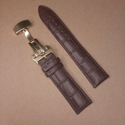 Croco Brown Leather Watch Strap with Gold Butterfly Clasp – 22mm Image