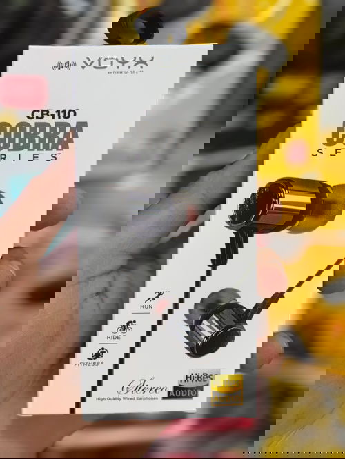 CB-110 Earphone Image