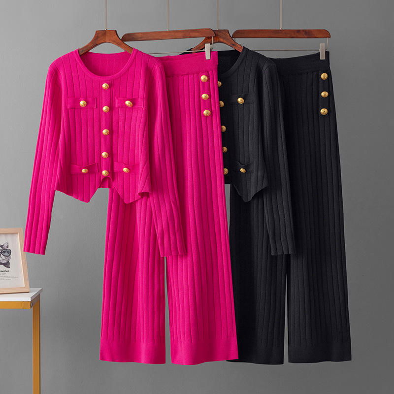 💖 Hot Pink Ribbed Co-Ord Set with Gold Button Detail Image 