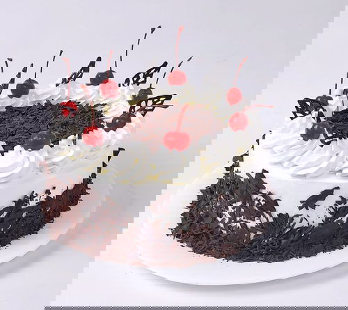 BLACK FOREST CAKE  Image