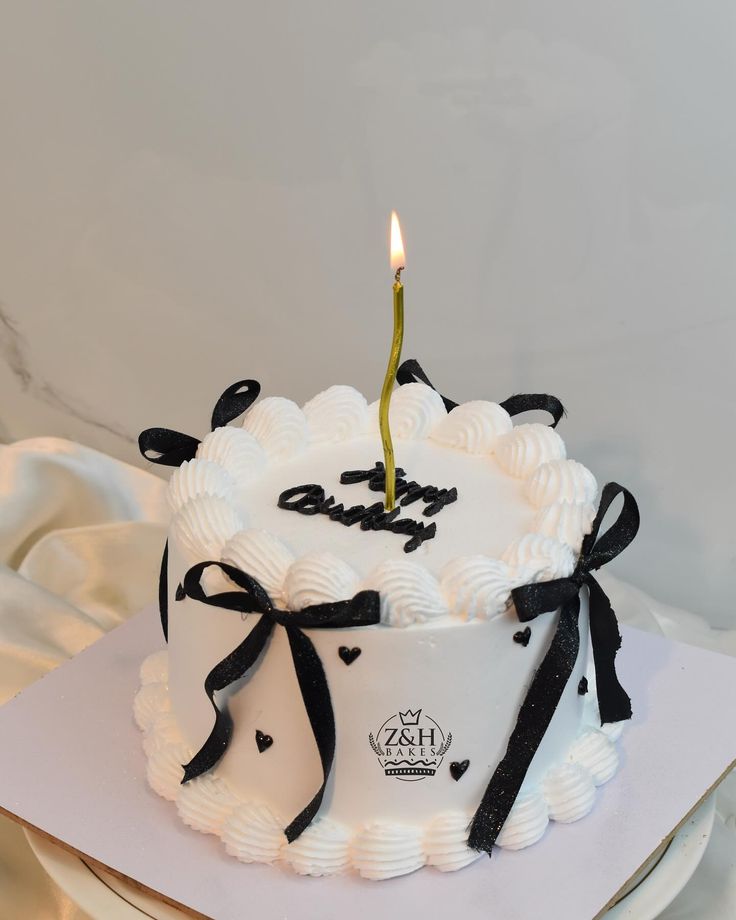 FOUNDAIN CAKE Image