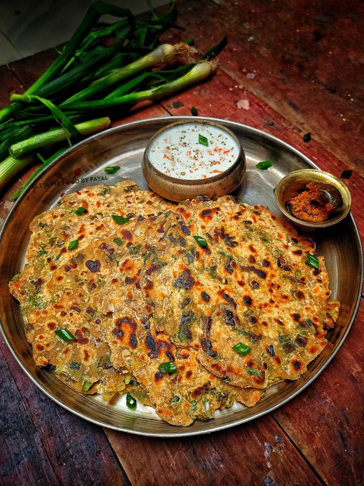Pyaj Paratha Image