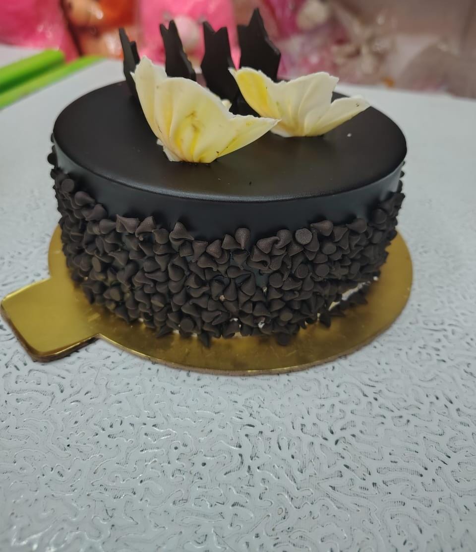 CHOCO CHIPS CAKE  Image