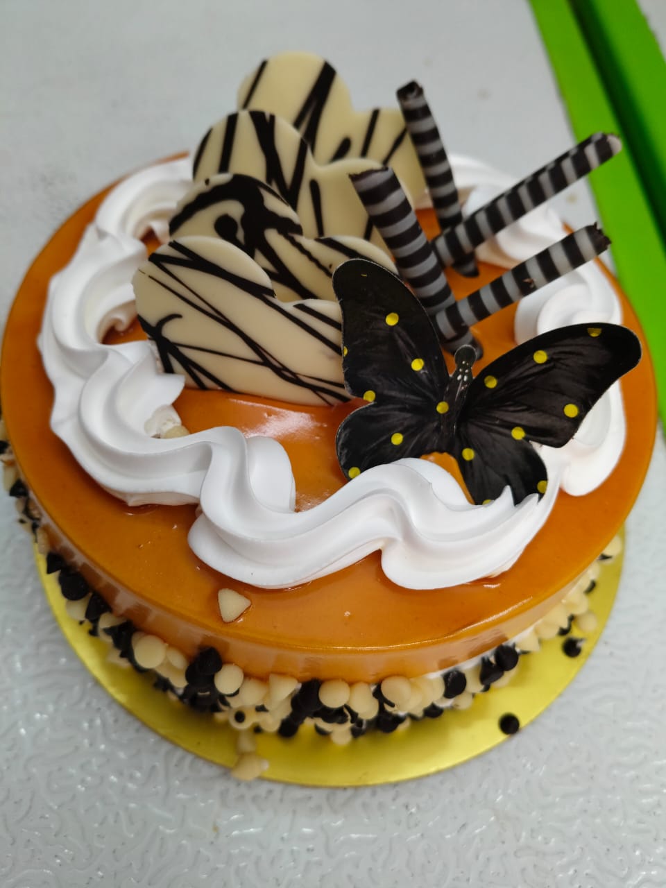 BUTTER SCOTCH FRESH CAKE Image