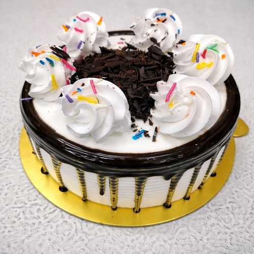BLACK FOREST FRESH CAKE  Image