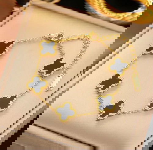 STAINLESS STEEL BRACELET Image