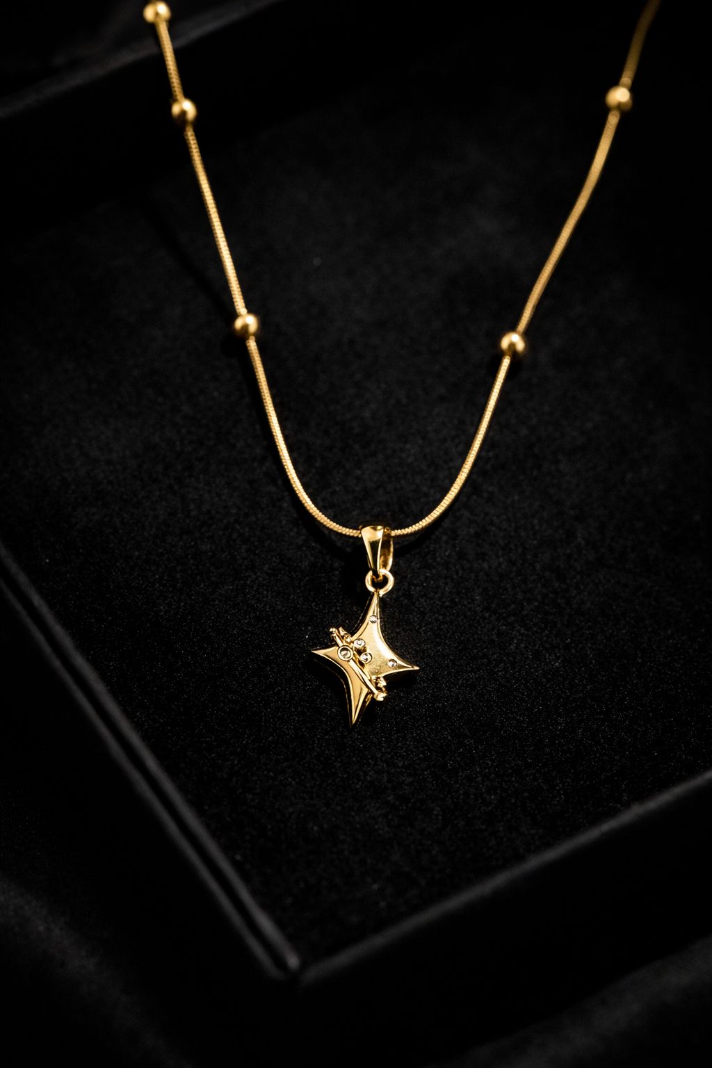 Gold-Tone Star Pendant Necklace with Beaded Chain Image 