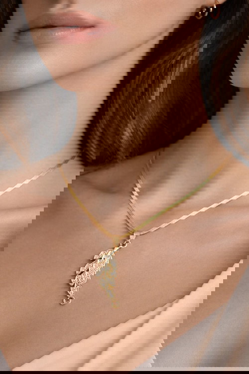  Leaf Pendant Necklace with Crystal Embellishments