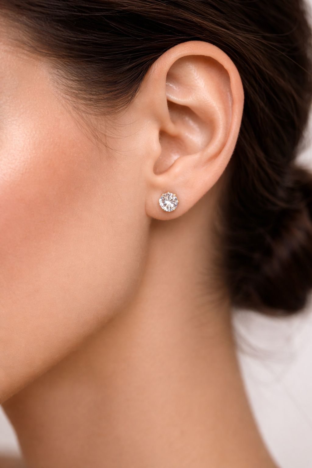 Elegant Flower Motif Stud Earrings with Crystal Border Image 