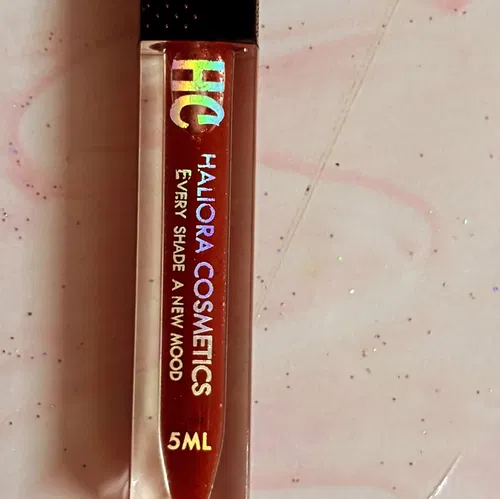 Lip Gloss |• Shade-18 Deep Down •| Image