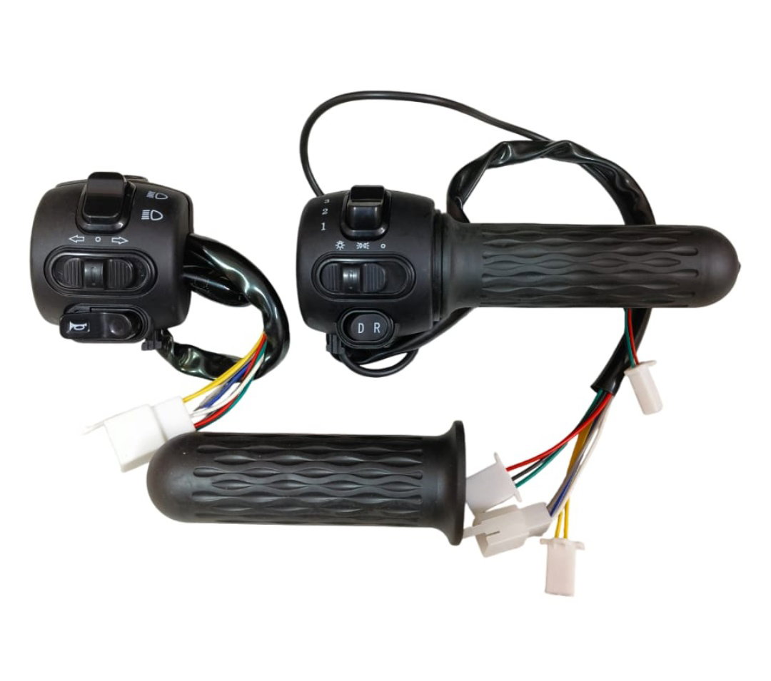 Throttle Assembly Black Image