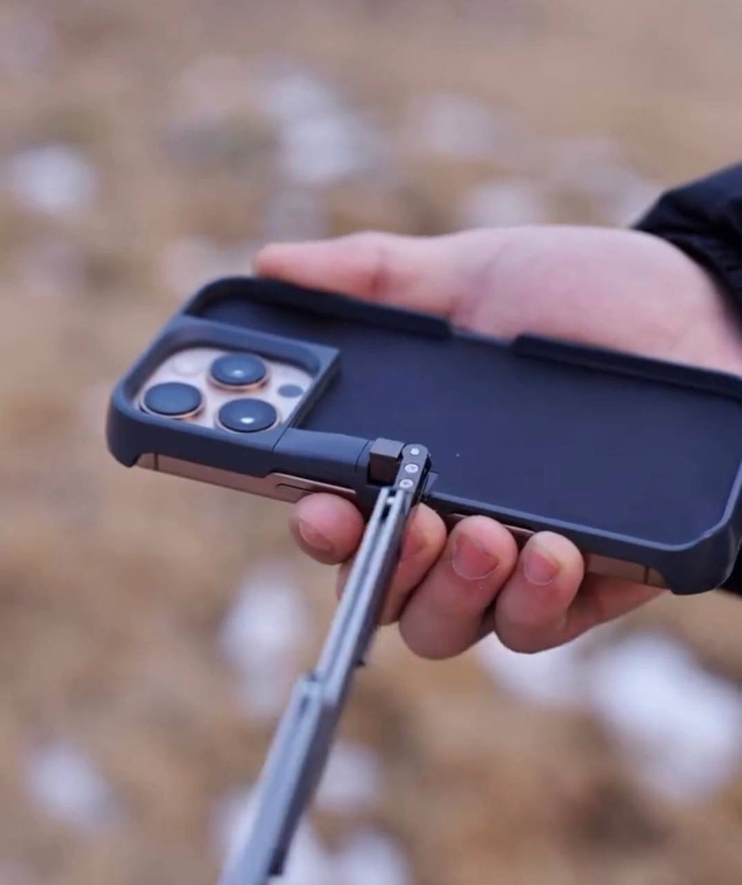 iPhone 16 ProSelfie stick, Phone cover Image 