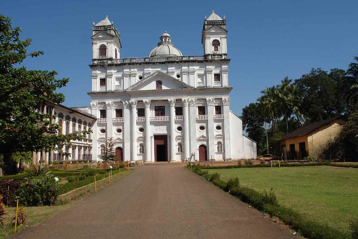 24 Hours Service Available