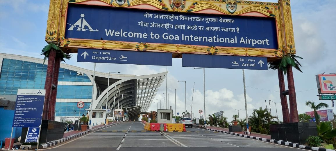 Professional driver airport transfer service