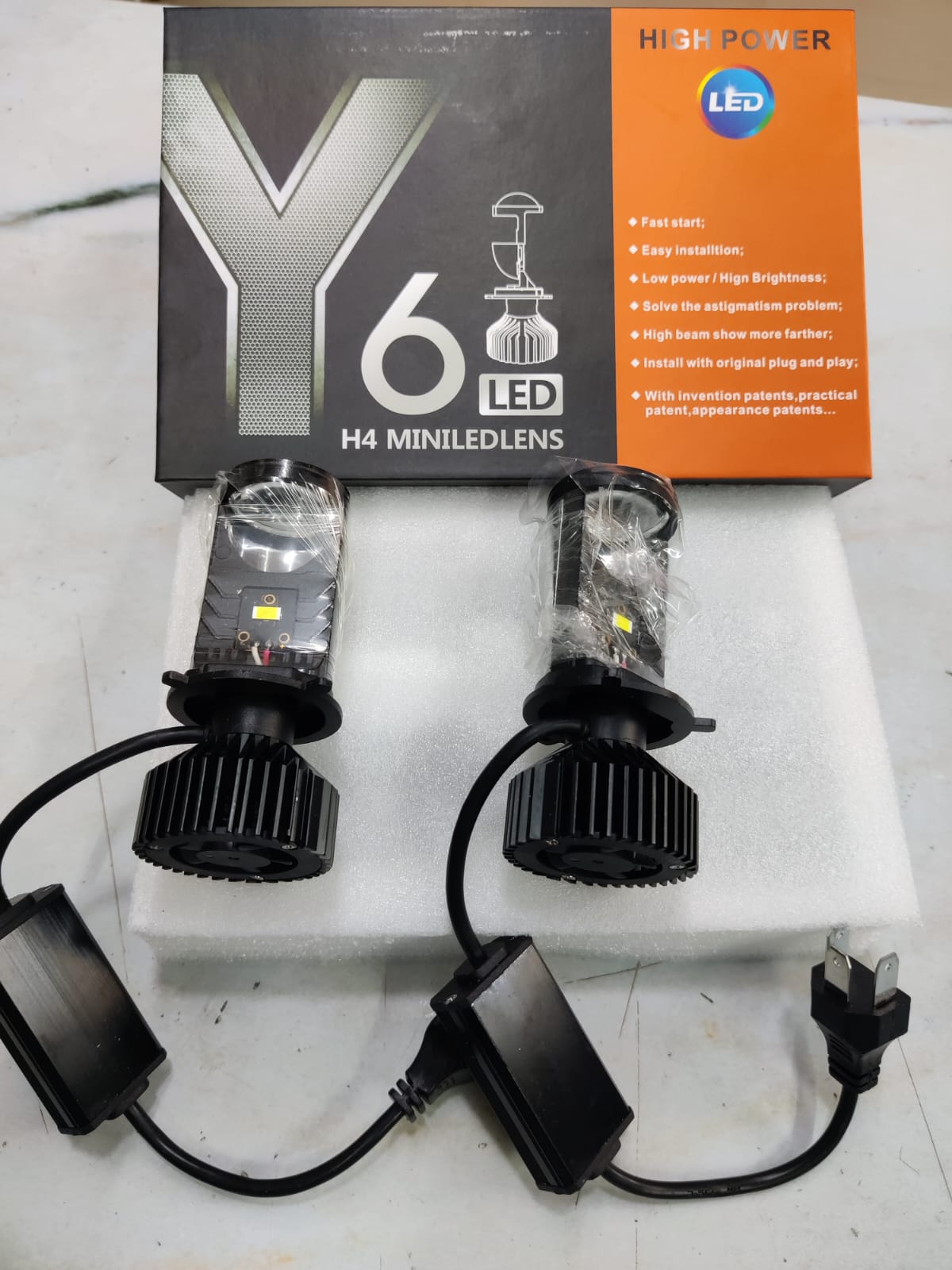 H4 MINI PROJECTOR LED LIGHT 