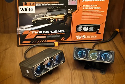 AOZOOM W5 3 LENS AUXILIARY FOG LIGHT  Image