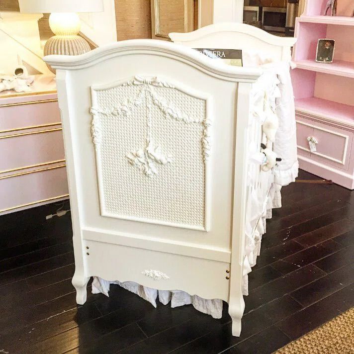 Cherubini Baby Bed  Image 