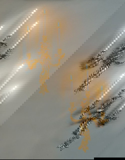 Antique Style Brass Chandelier – Timeless Luxury Ceiling Light Image