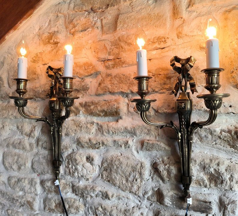 Vintage French Louis XVI Style Wall Sconce Image 