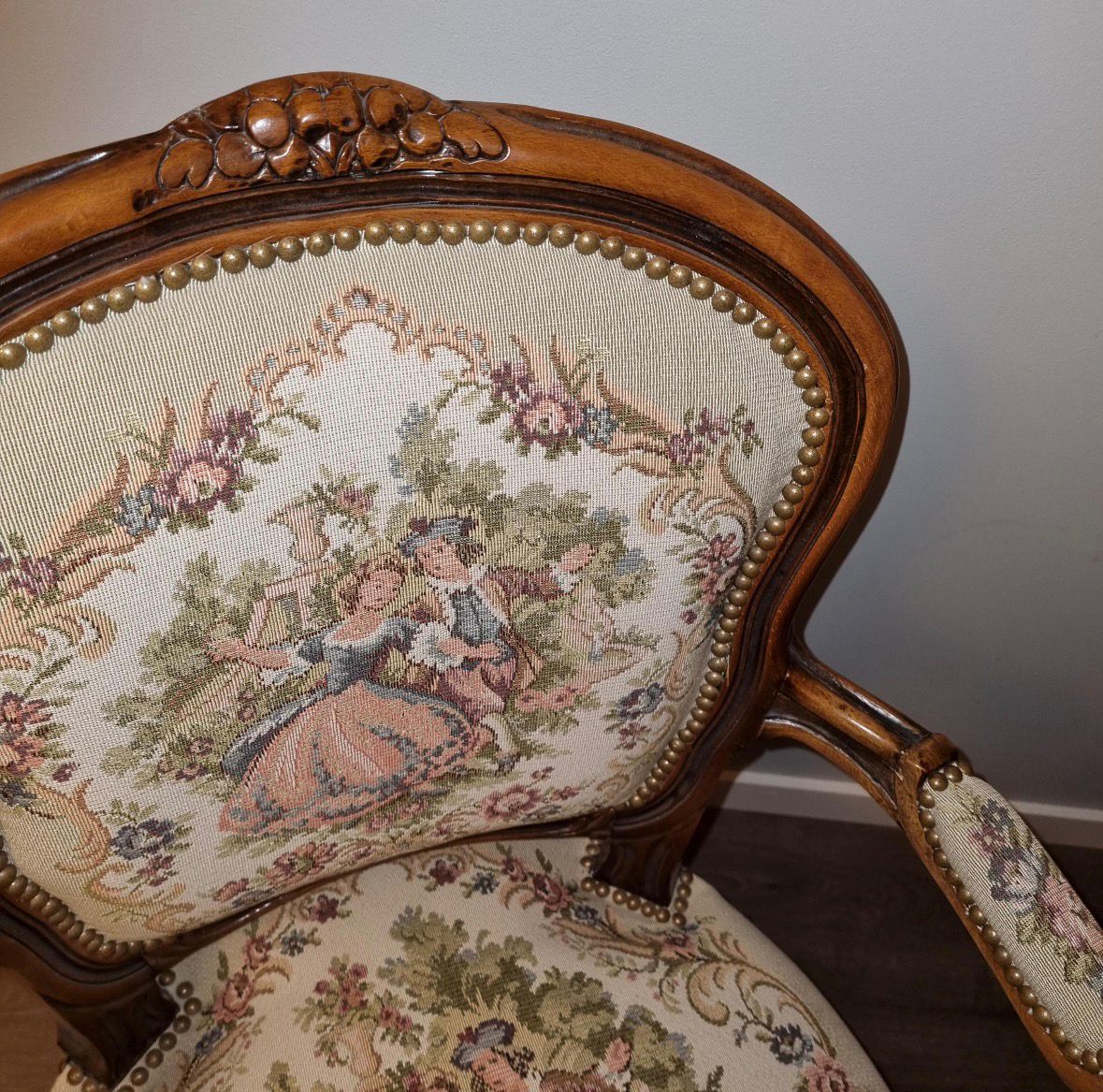 Louis XV Royal Arm Chairs – (Single Piece) Image 