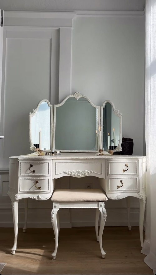 French Baroque Vanity Set – Ornate Dressing Table with Mirror & Stool