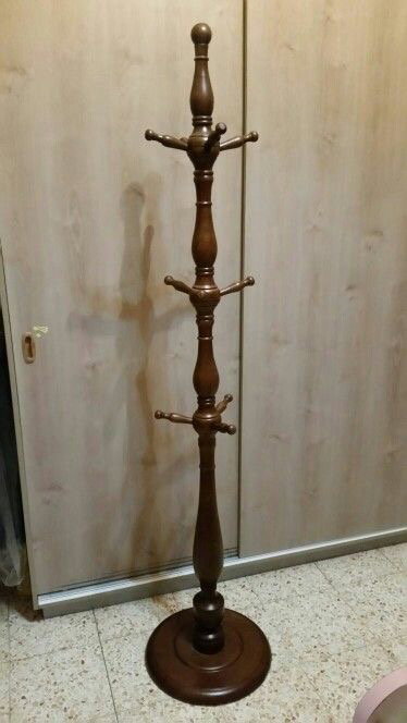 Classic Solid Wood Coat Tree Stand