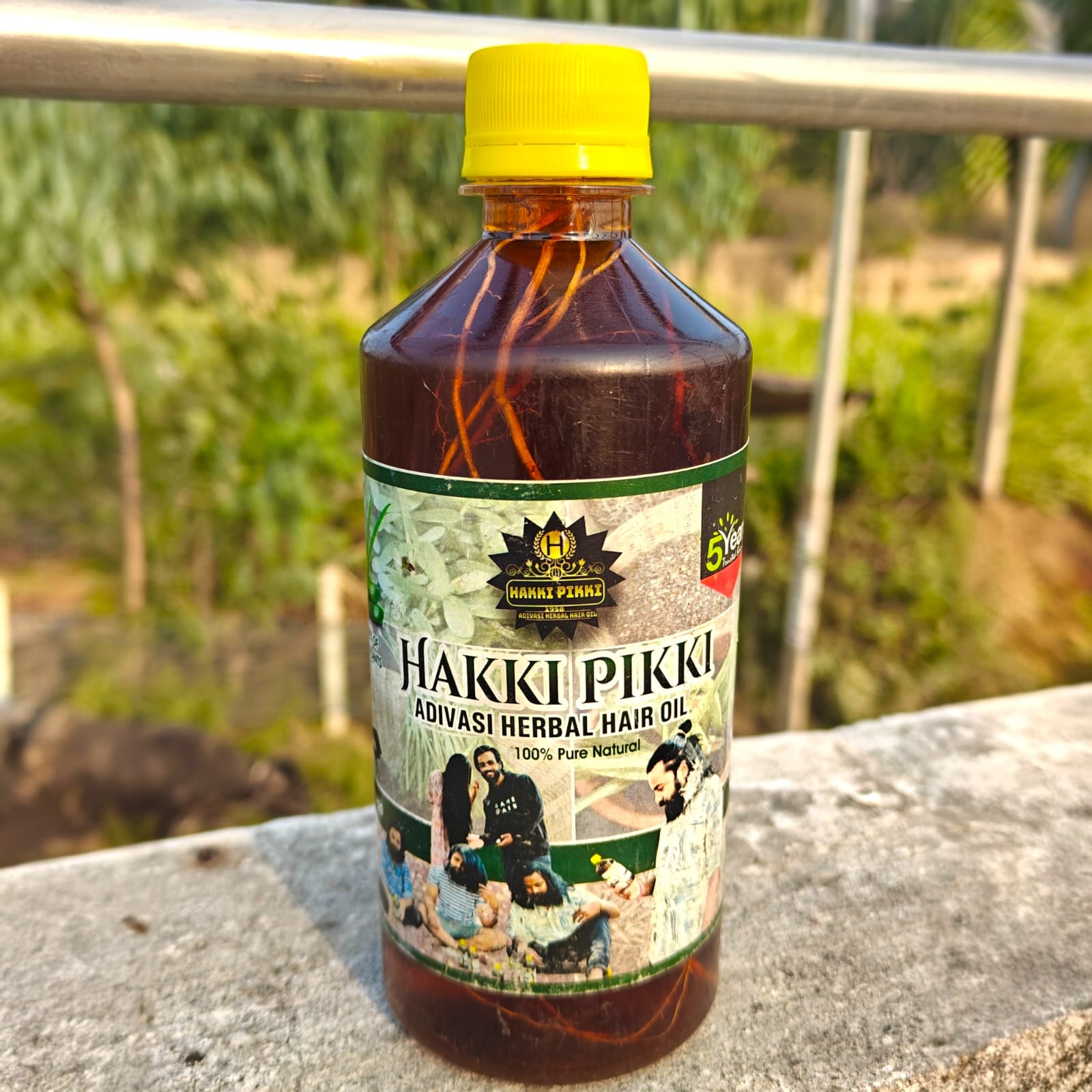 ORIGINAL KESUMI HAKKI PIKKI ADIVASI HERBAL HAIR OIL 500 ML Image 