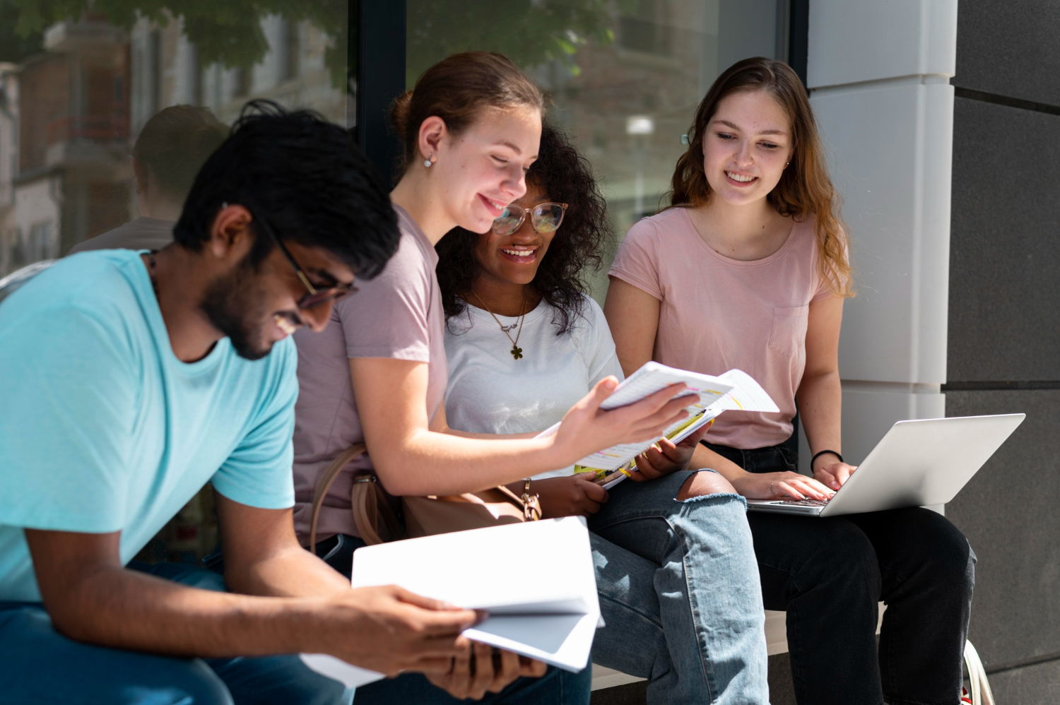 college-colleagues-studying-together