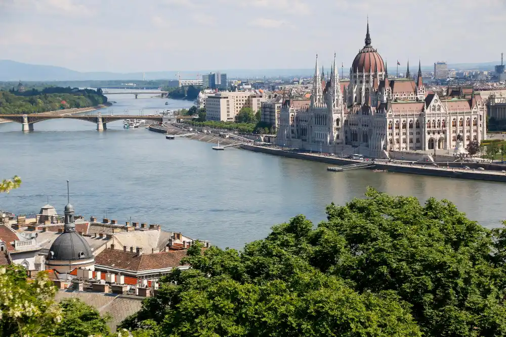 Hungary schenge vsa 
