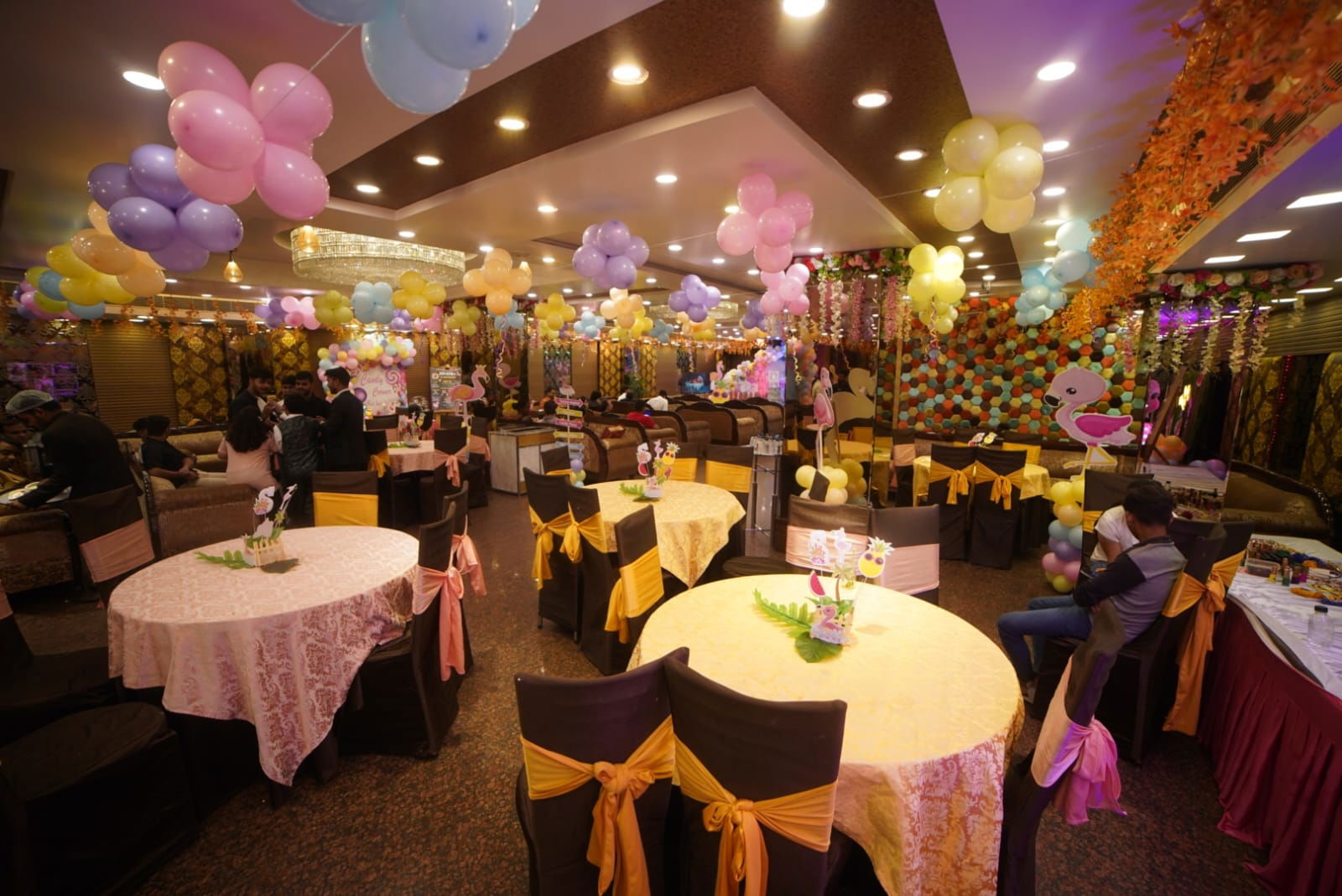 BANQUET HALL