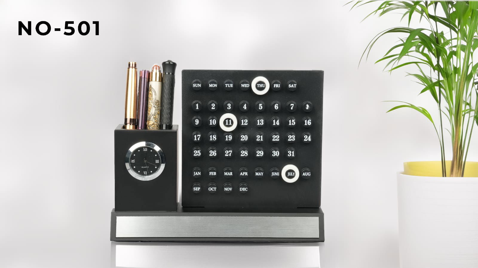 501 TABLE CALENDAR Corporate Desk Organizer Image