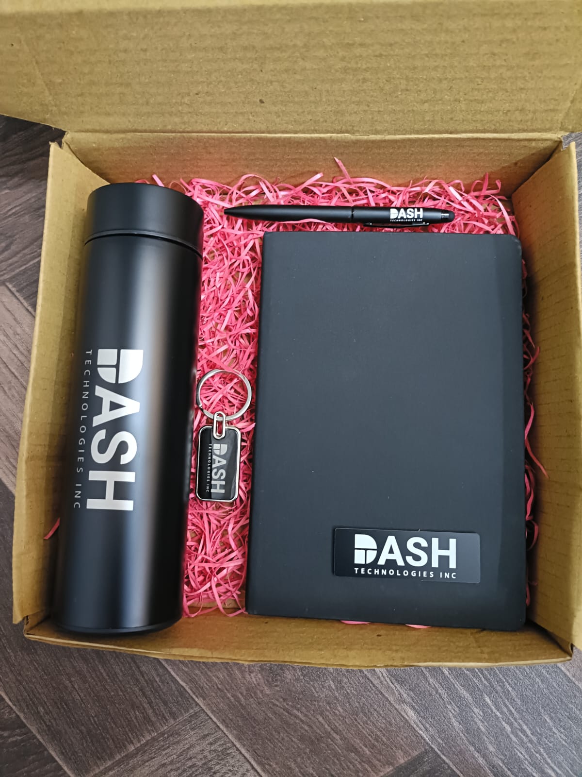 DIARY COMBO 4 IN 1 DASH HAMPERS 999 Image