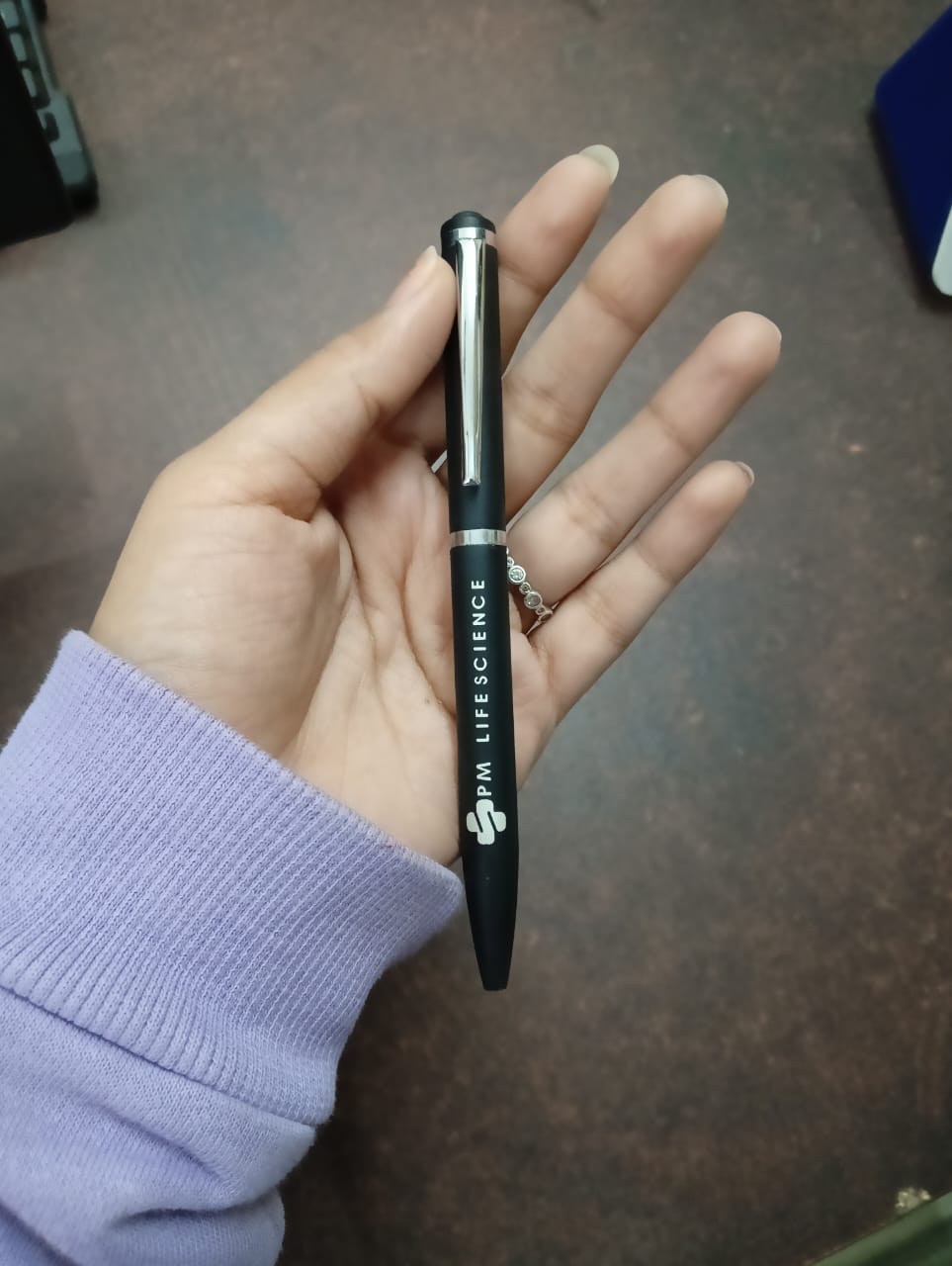 BLACK BARREL  A29 BLACK MATT PEN Image