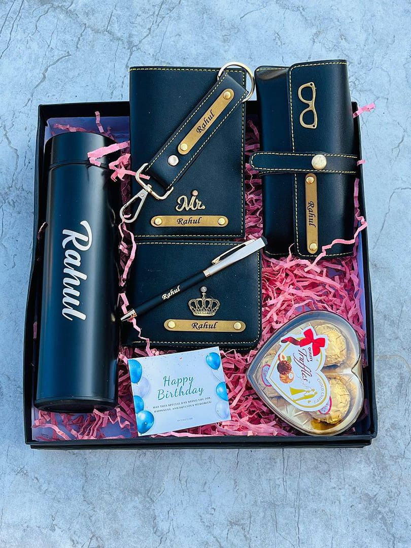 CUSTOMISED WALLET HAMPERS 07