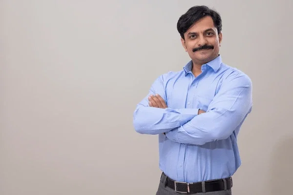  Kumar Sag