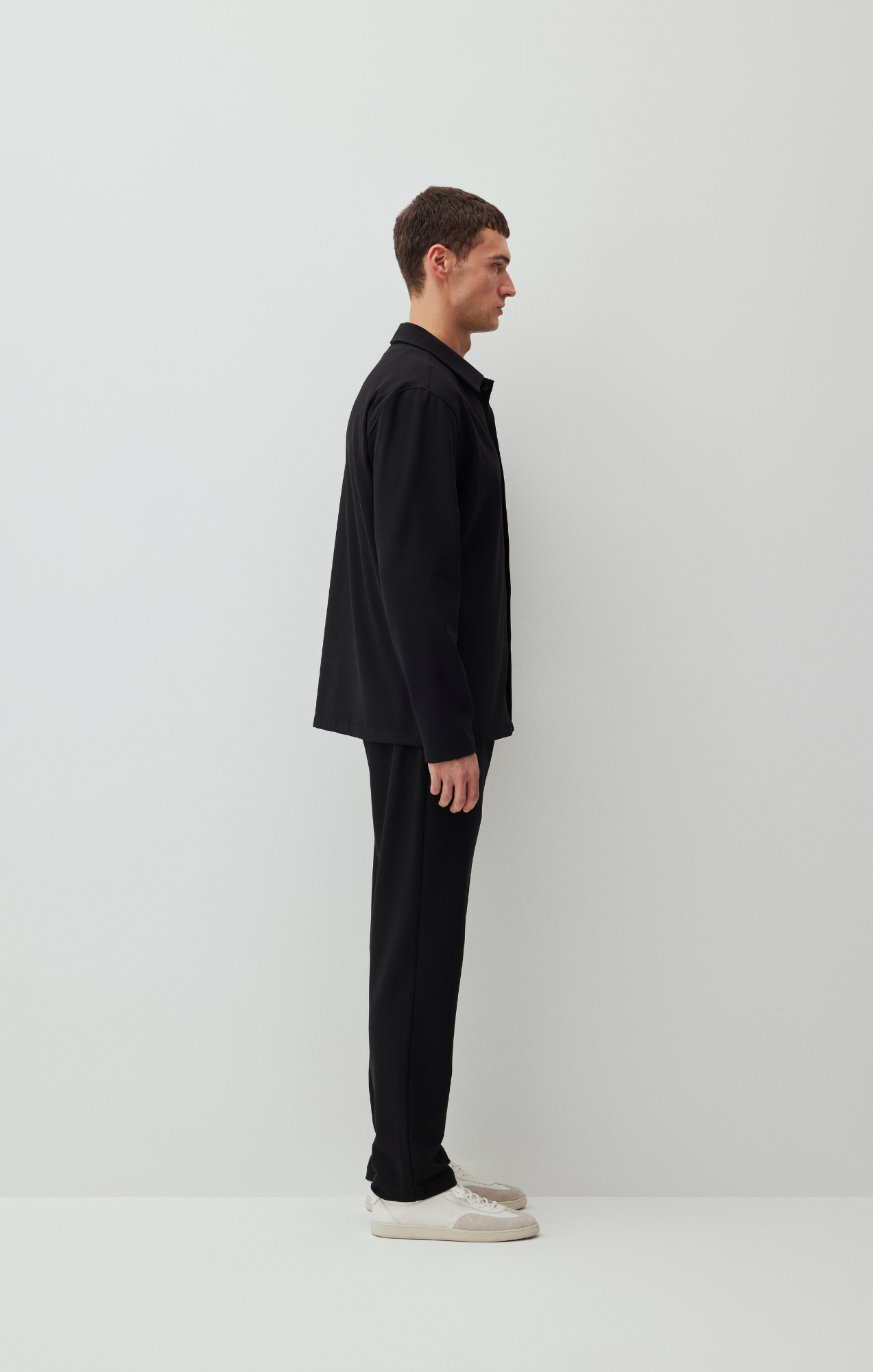 LONG SLEEVE SNAP-BUTTON SHIRT IN BLACK Image