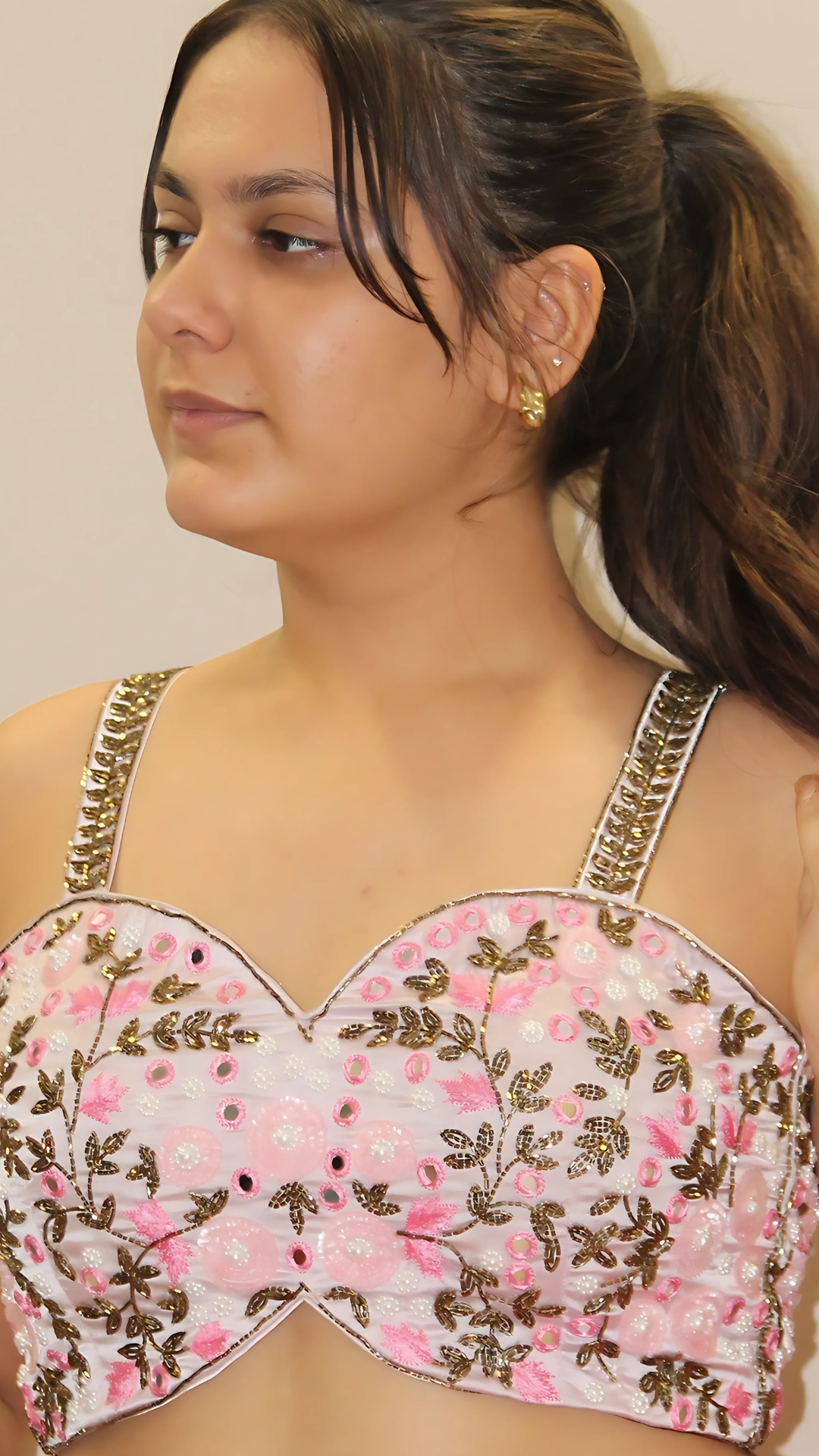Off White Multicolour Hand Embroidered Designer Blouse – Elegant Party & Wedding Wear Image