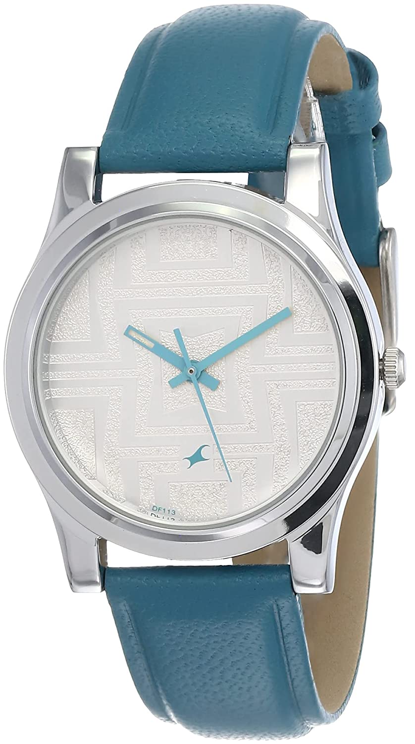 Analog Silver Dial Women's Watch Image