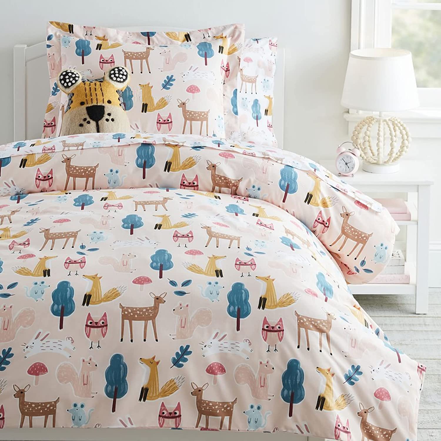 Animal Pattern Elastic Bedsheet. TC Cotton Bedsheet for Double Bed with 2 Pillow Covers - Multi Colour Image