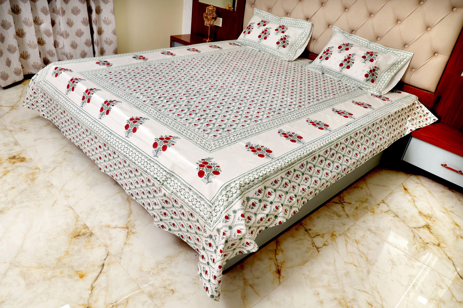 Hand Block Printed Cotton King & Queen Size Bedsheet Image