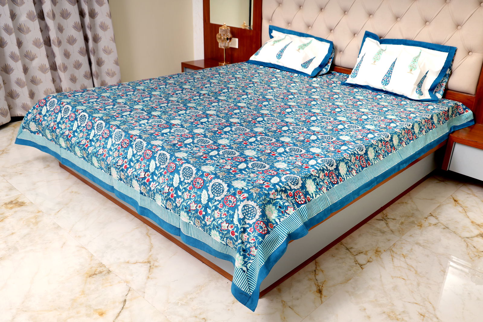 Hand Block Printed Cotton King & Queen Size Bedsheet Image