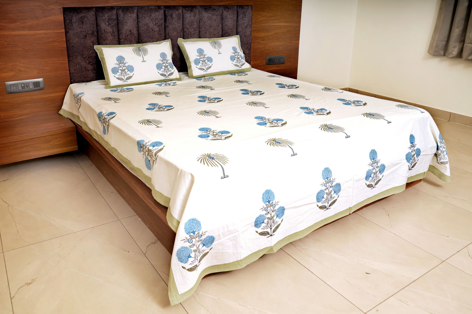 Hand Block Printed Cotton King Size Bedsheet