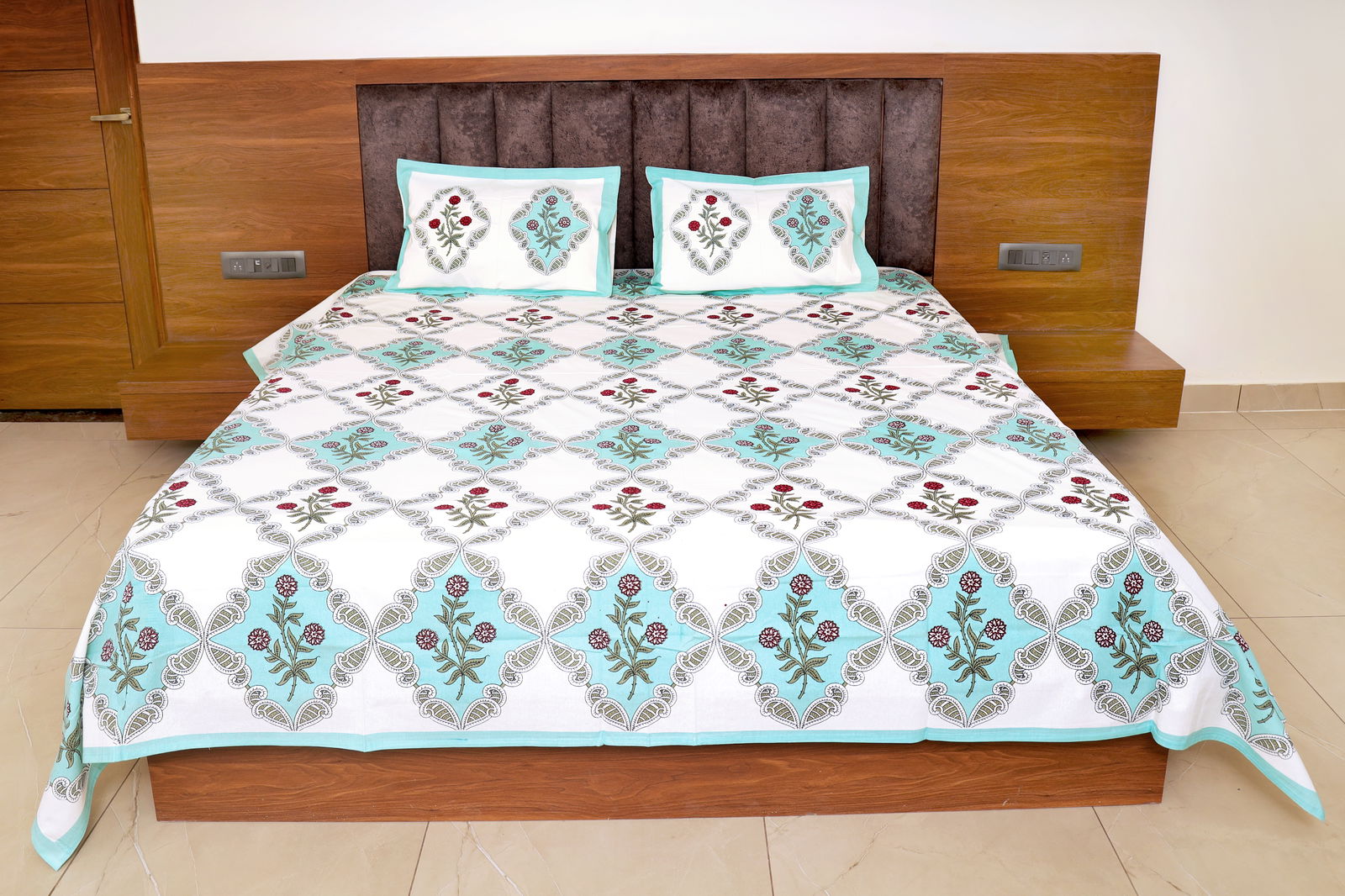 Hand Block Printed Cotton Queen Size Bedsheet Image